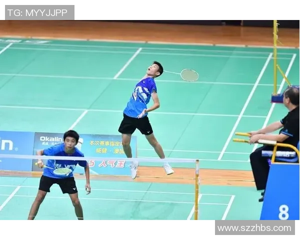 西安羽毛球队耐力训练揭秘:提升竞技水平的关键因素与方法探讨 西安羽毛球队耐力训练揭秘:提升竞技水平的关键因素与方法探讨